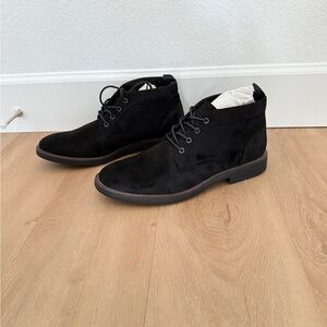 Black Suede Men's Chukka Boots